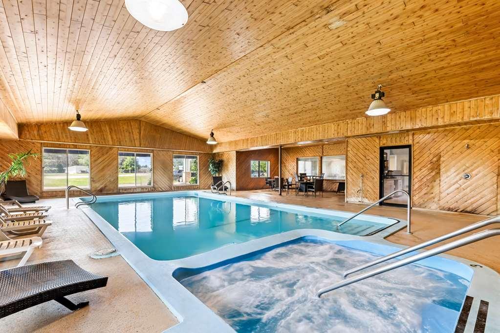 Americas Best Value Inn & Suites - Tahquamenon Country Newberry Зручності фото
